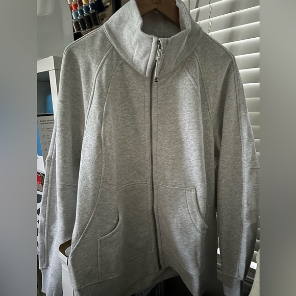 NWT Lululemon Scuba Oversized Funnel-Neck Full Zip - Heathered Grey - XS/S - Picture 5 of 9